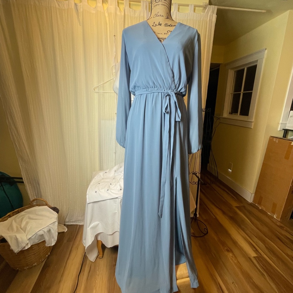 Elegant Long Sleeve Light Blue Maxi Dress